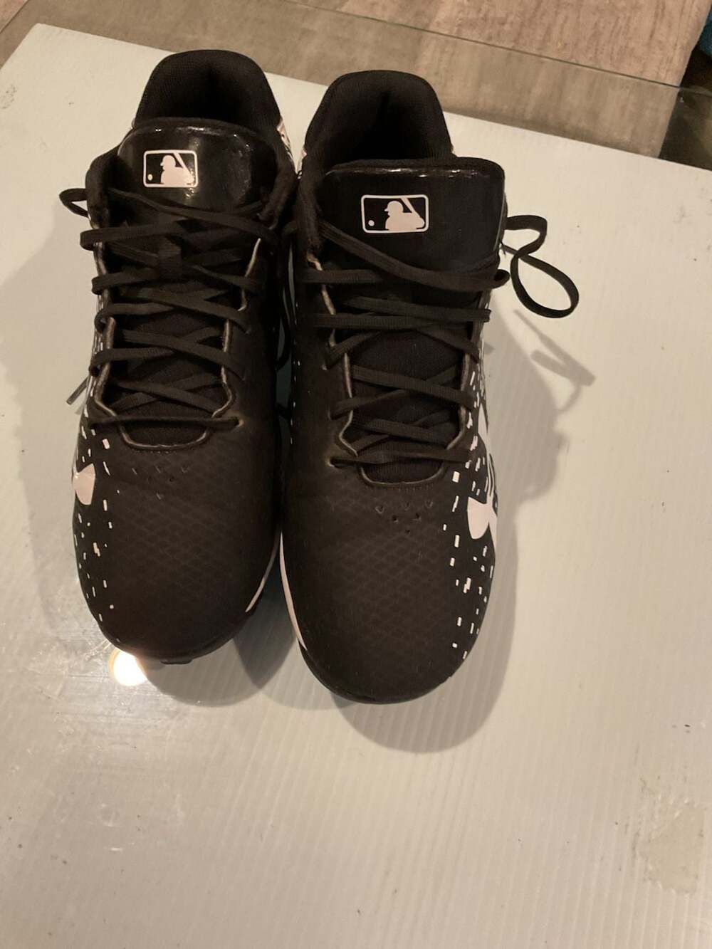 Under Armour Leadoff Low RM Baseball Cleats Black and White